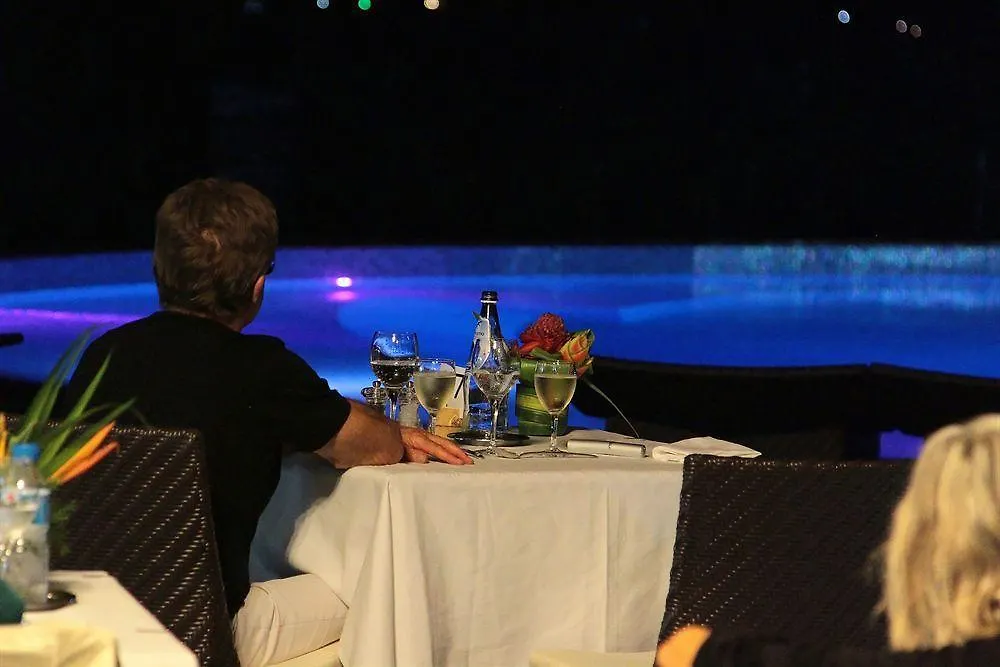 Maitai Lapita Village Huahine Fare