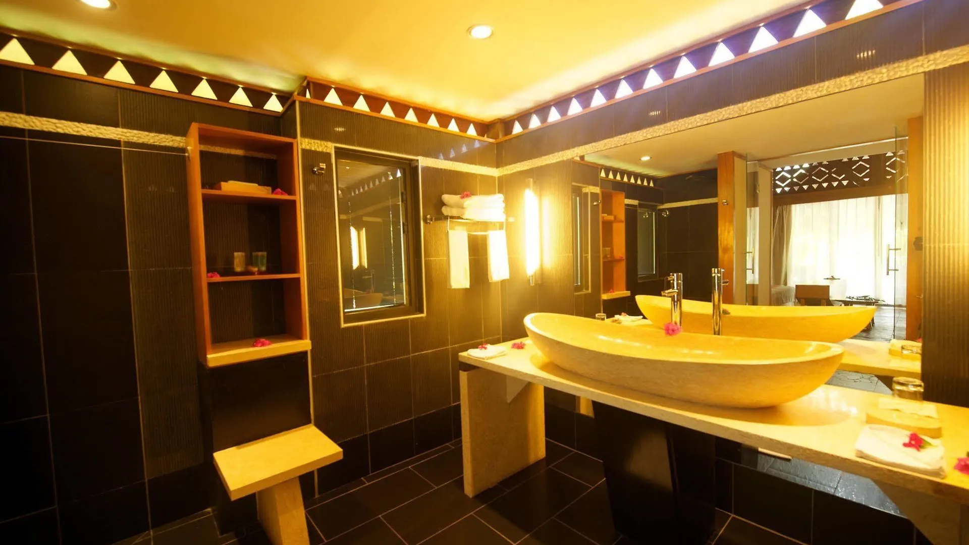 Maitai Lapita Village Huahine Fare 3*,