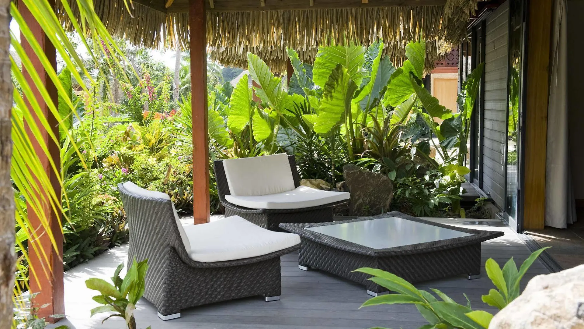 Maitai Lapita Village Huahine Fare