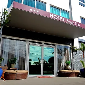 Sarah Nui Hotel