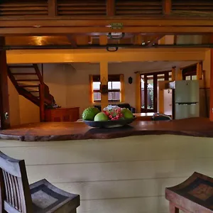 Hana Iti Chalet